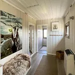 3 Bedroom Stunning In Ferienhaus *